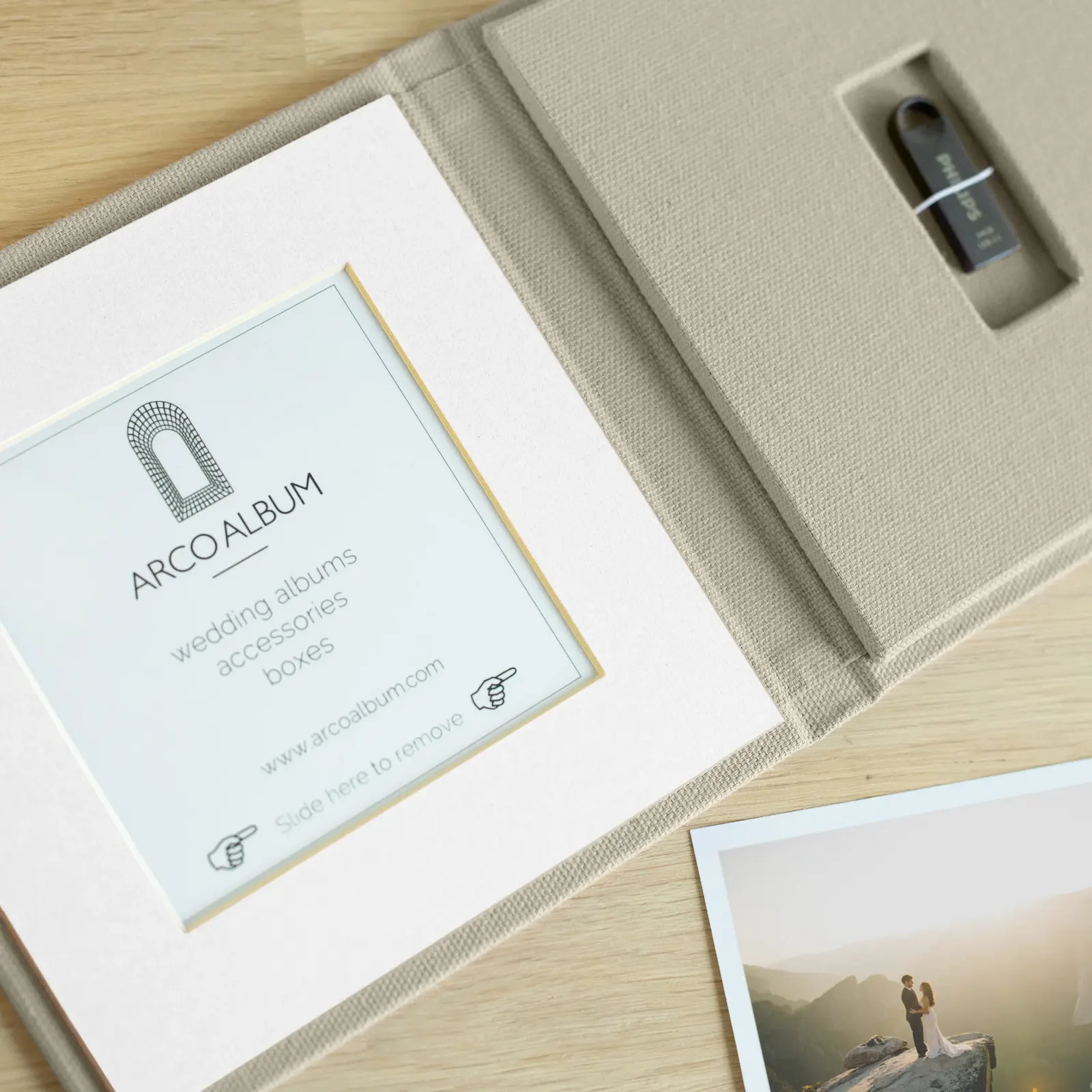 Linen USB Box - Image 4
